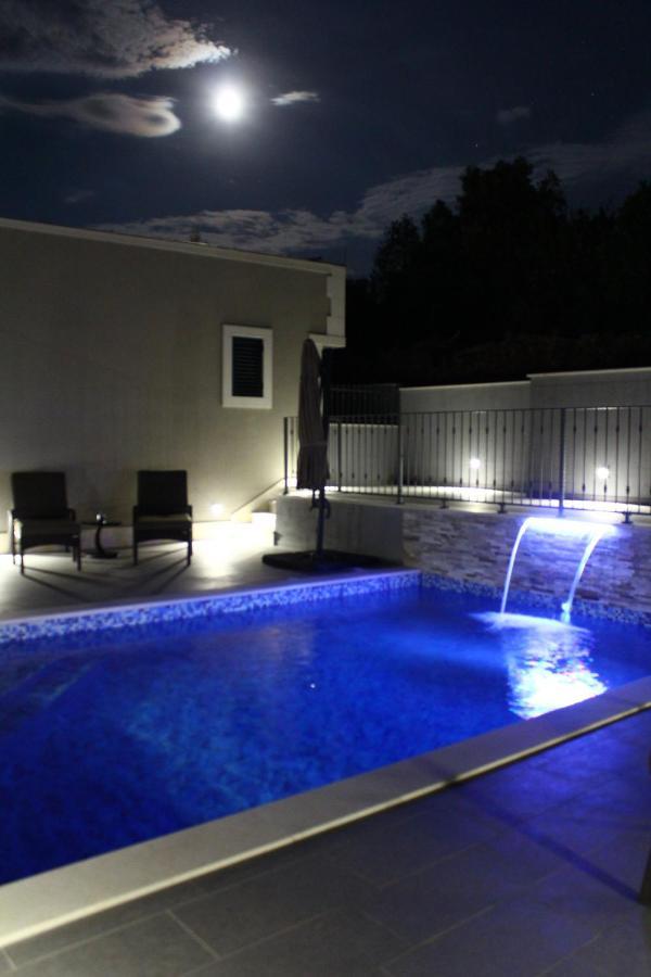Vacation Home Meri Mirce Zewnętrze zdjęcie