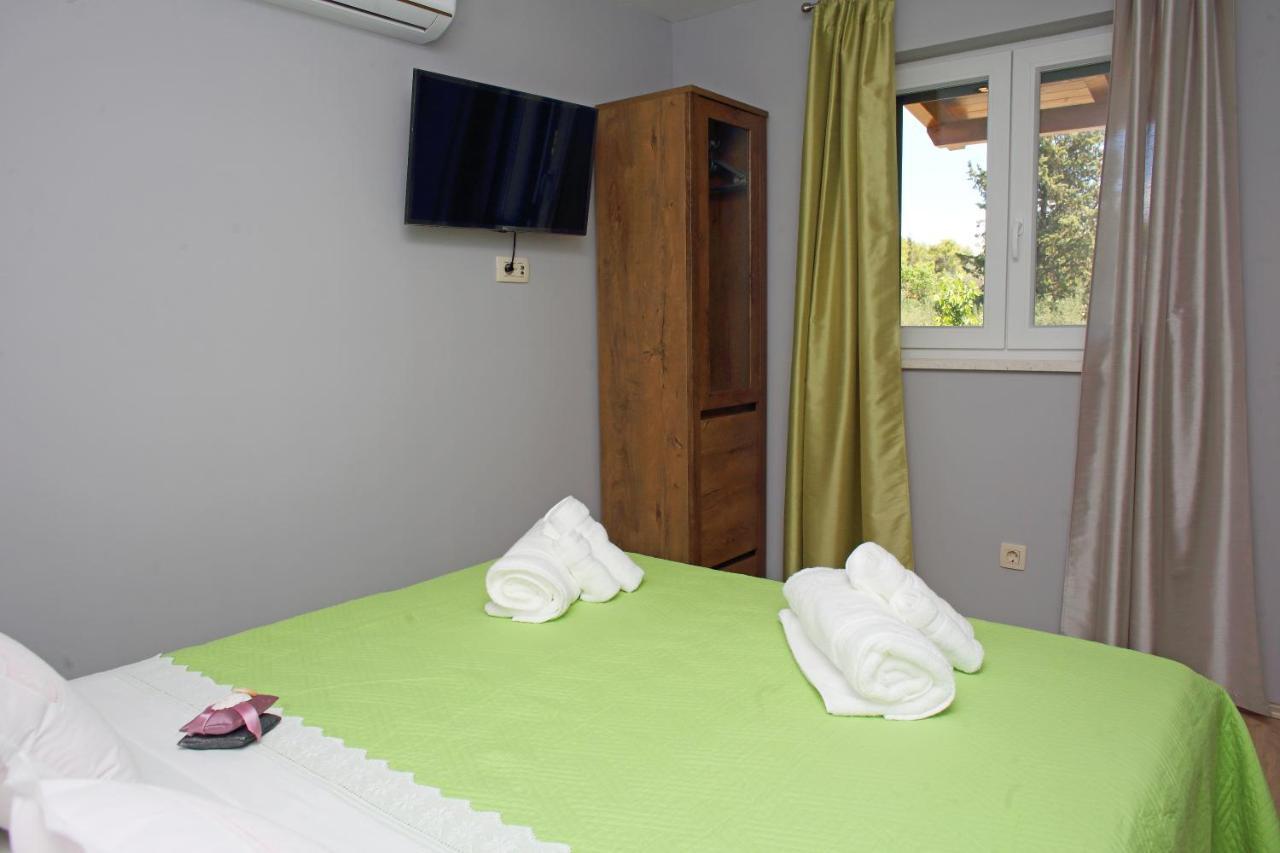 Vacation Home Meri Mirce Zewnętrze zdjęcie