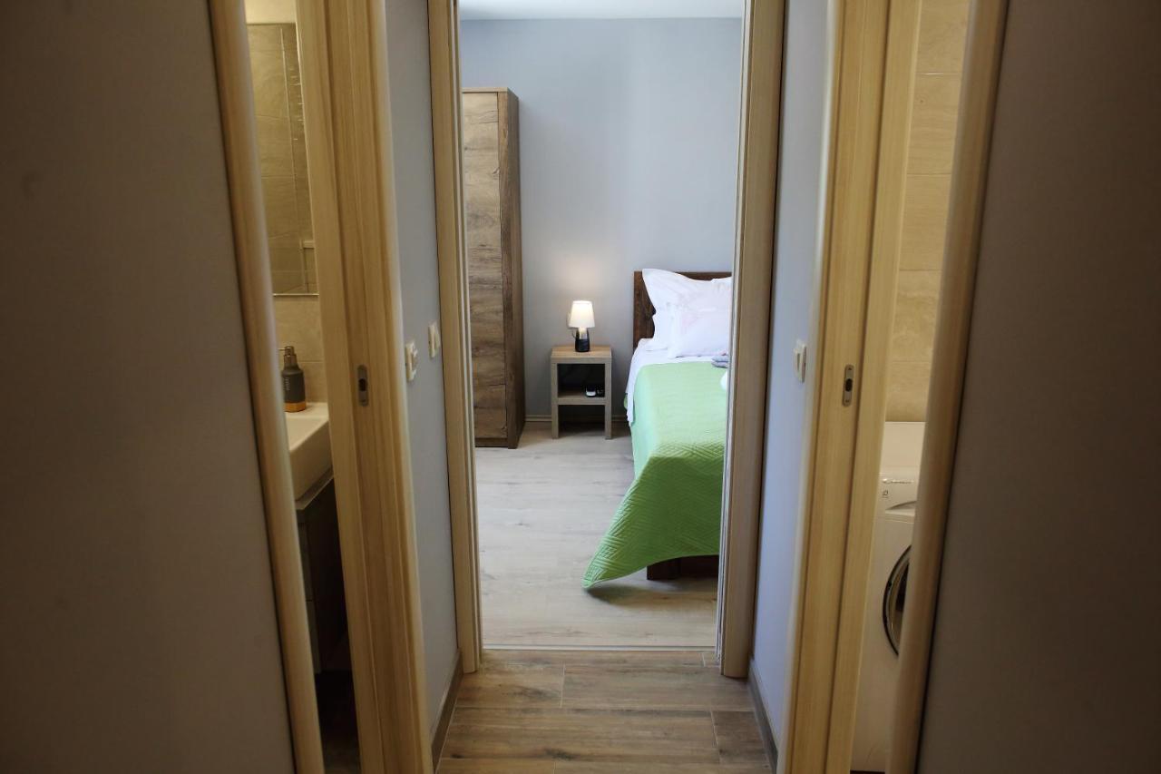 Vacation Home Meri Mirce Zewnętrze zdjęcie